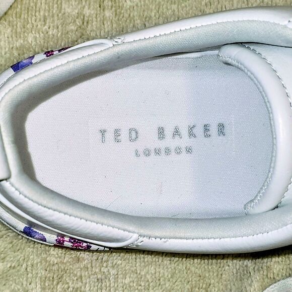 Ted Baker Roullyp Floral-Graphic Leather Sneakers NEW Ladies Sz 7.5 ($165) - Picture 3 of 9